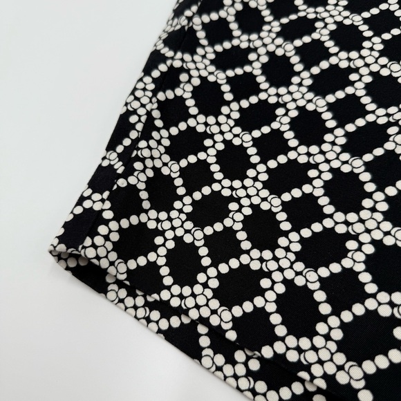 NWT Talbots Women’s Perfect Shorts 10 ½” Inseam Size 8 Cotton Blend Black White - Picture 11 of 11